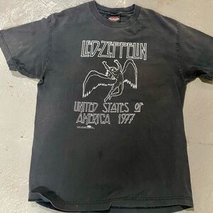 2004 Led Zeppelin tee - fits M/L - Artimonde tag- vintage condition super soft